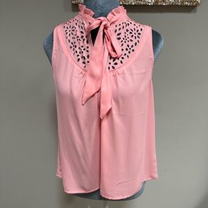 Maeve Pink Sleeveless blouse Top Neck Tie Eyelet Design 4P Shell Tank Top